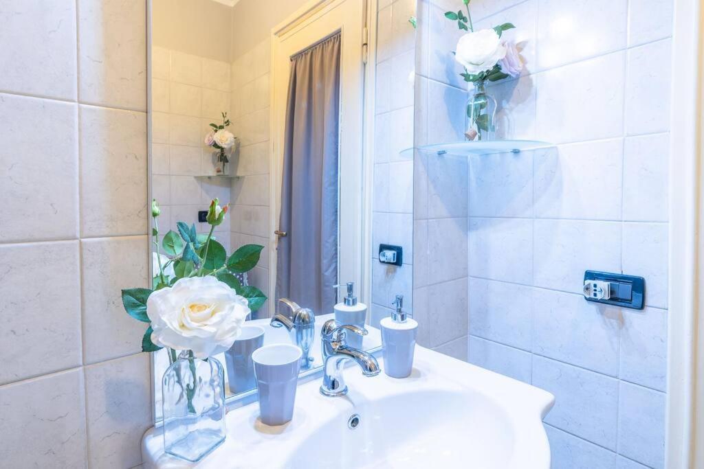 Terrazze Italiane City Center - White Apartment Verona Exterior foto